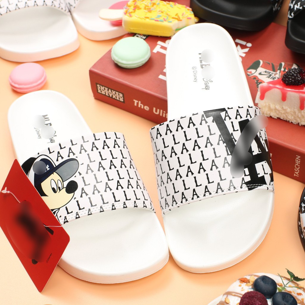 Dép m l b trắng disney nam nữ