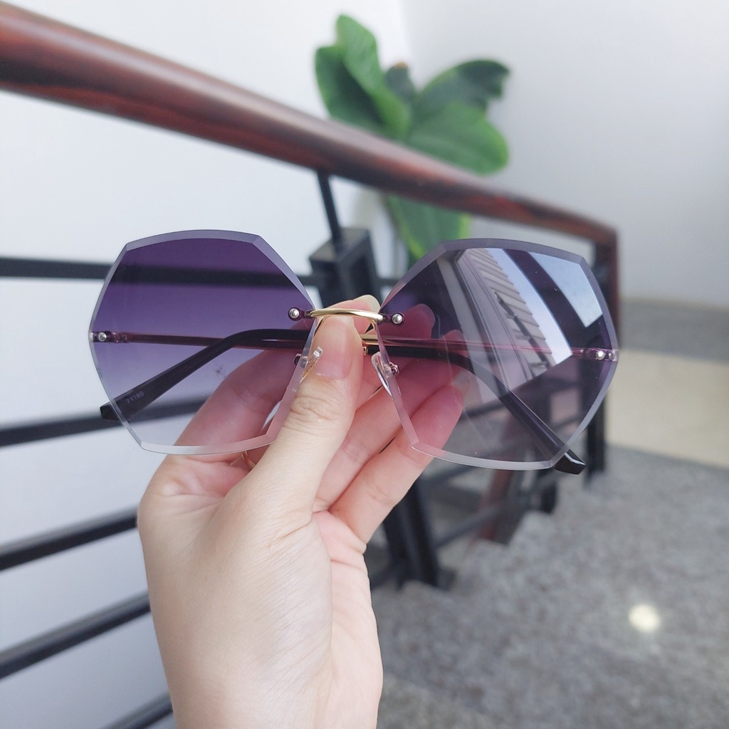 Mắt Kính Nữ Thời Trang Full Viền Hot Trend, Kính Mát Nữ Chống Ánh Sáng Xanh Đi Biển Thời Tra