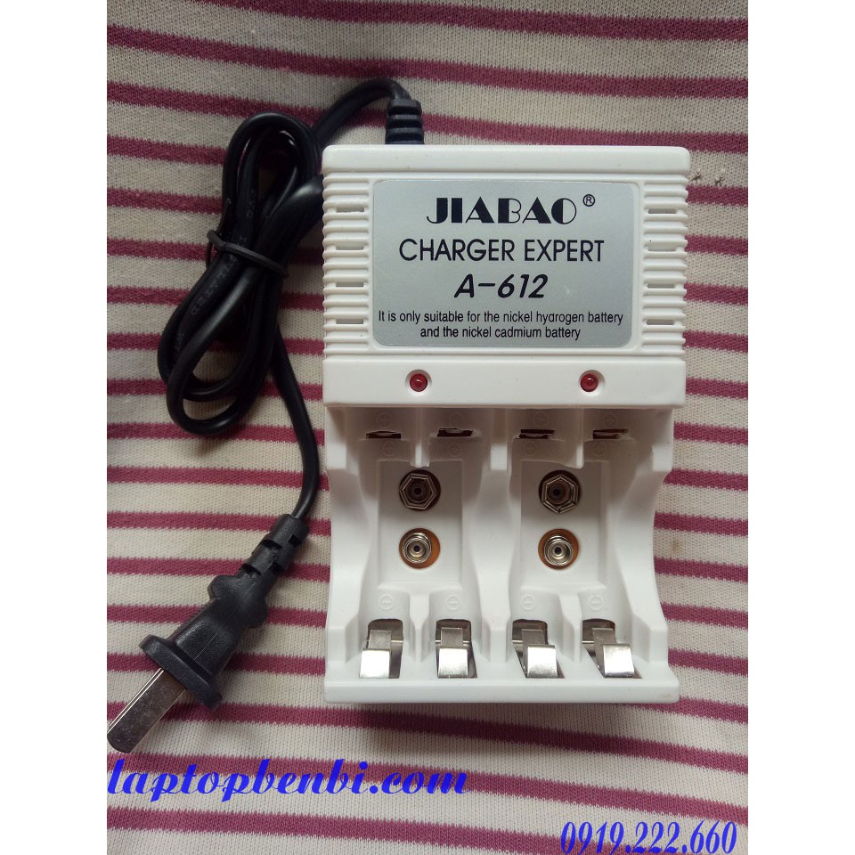 Sạc Pin đa năng Jiabao A612 (sạc pin 2A,3A, pin vuông 9V)