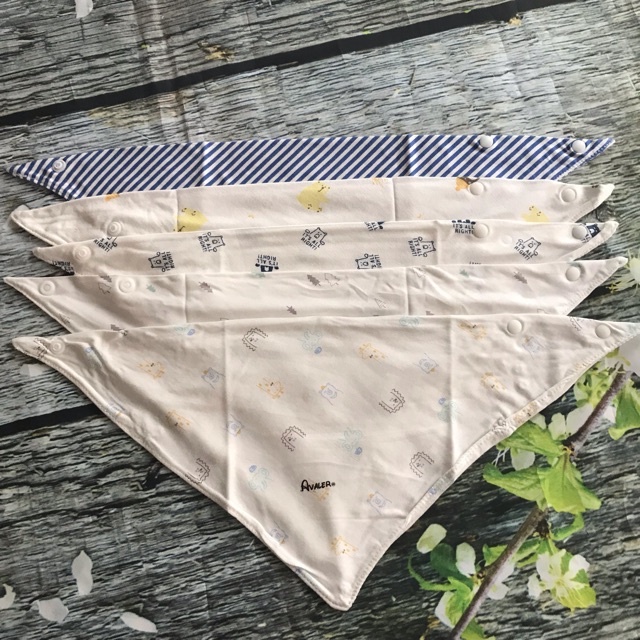 Set 5 Khăn / Yếm tam giác sợi tre siêu mềm mịn Avaler