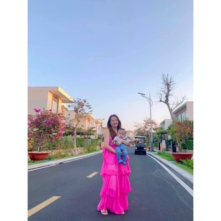 maxi tầng cổ yếm
