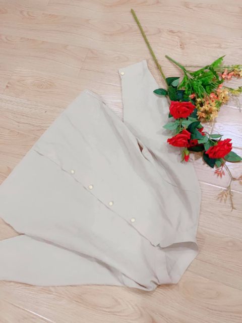 Áo sơmi Hàn size L. A110