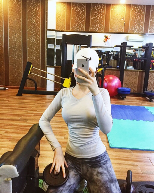 Áo Tập Gym Yoga Nữ Thể Thao Tay Dài Che Nắng Khi Chơi Ngoài Trời Hoặc Mùa Lạnh - BOM B52 Thời Trang Thể Thao