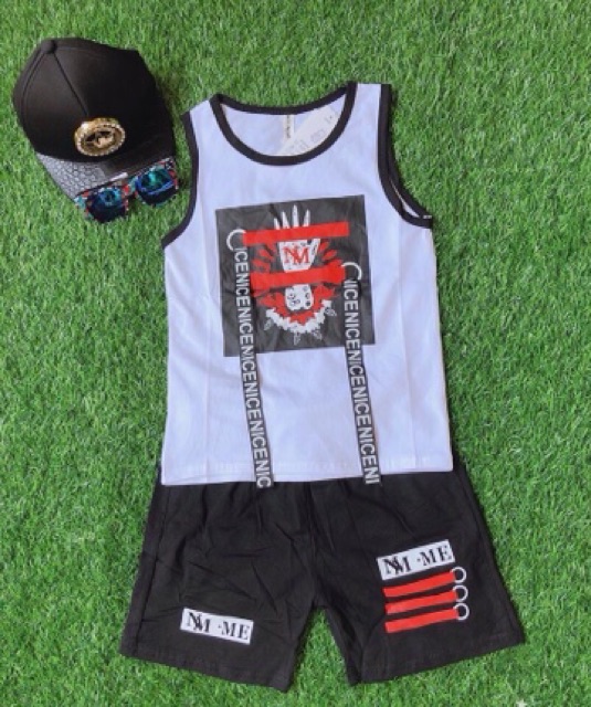 Bộ ba lỗ bé trai Quảng châu