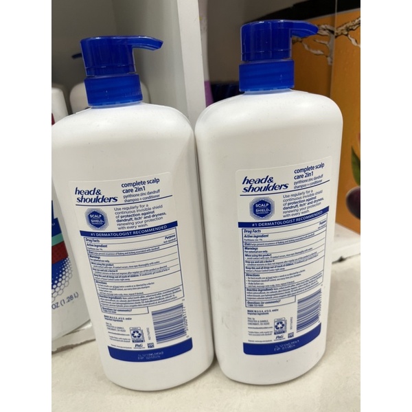 Dầu Gội Xả 2 In 1 Hạnh Nhân Head & Shoulders Complete Scalp Care 1.18L