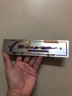 Bảng tên wave titan kèm pass