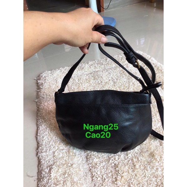 Túi si da y hình phom đeo chéo