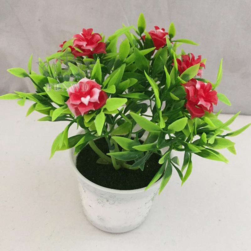 Chậu cây nhân tạo chuyên dụng cho trang trí bàn làm việc văn phòng