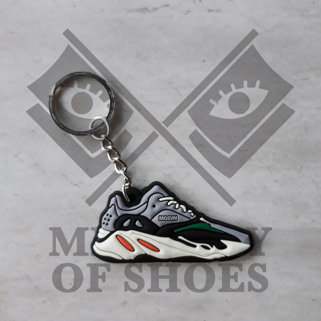 Móc chìa khóa Yeezy 700