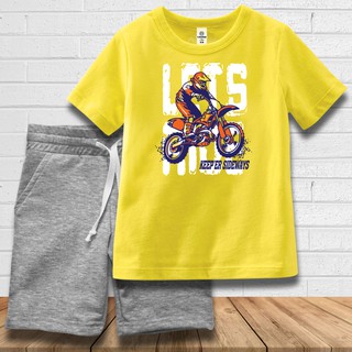 (MIKITI) Quần áo bé trai chất liệu thun màu vàng hình MotorBike rất thể thao cho mùa Hè năng động.