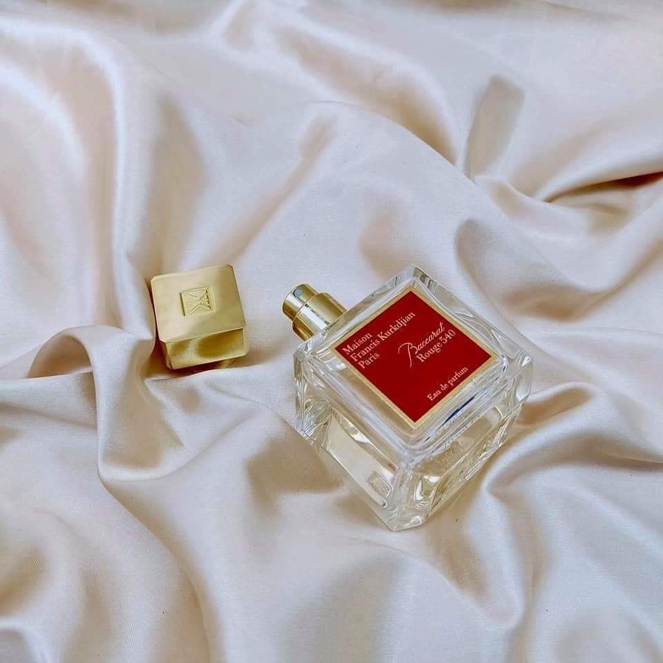 𝙿𝚎𝚛𝚏𝚞𝚖𝚎 𝙰𝚑𝚘𝚕𝚒𝚌 ❤ 