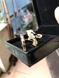 Khuy măng sét Burberry