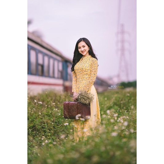 Áo dài hoa nhí vàng xanh lụa Hàn Châu MINH ANH Fashion