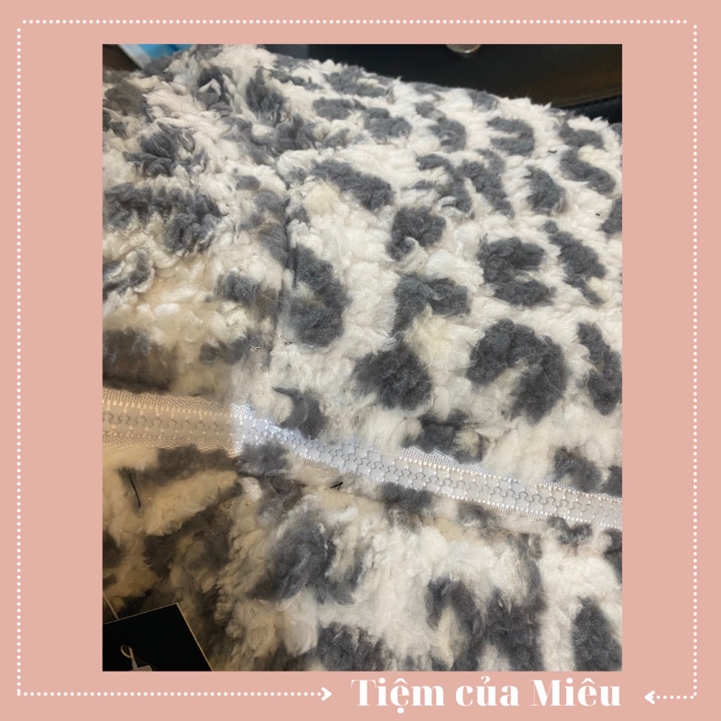 Áo khoác lông da báo siêu to màu nâu Tiệm của Miêu | BigBuy360 - bigbuy360.vn