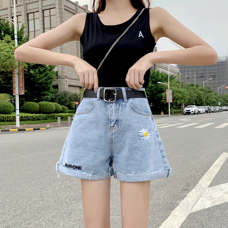 Quần Short Denim Lưng Cao Thêu Hoa Thời Trang Cho Nữ