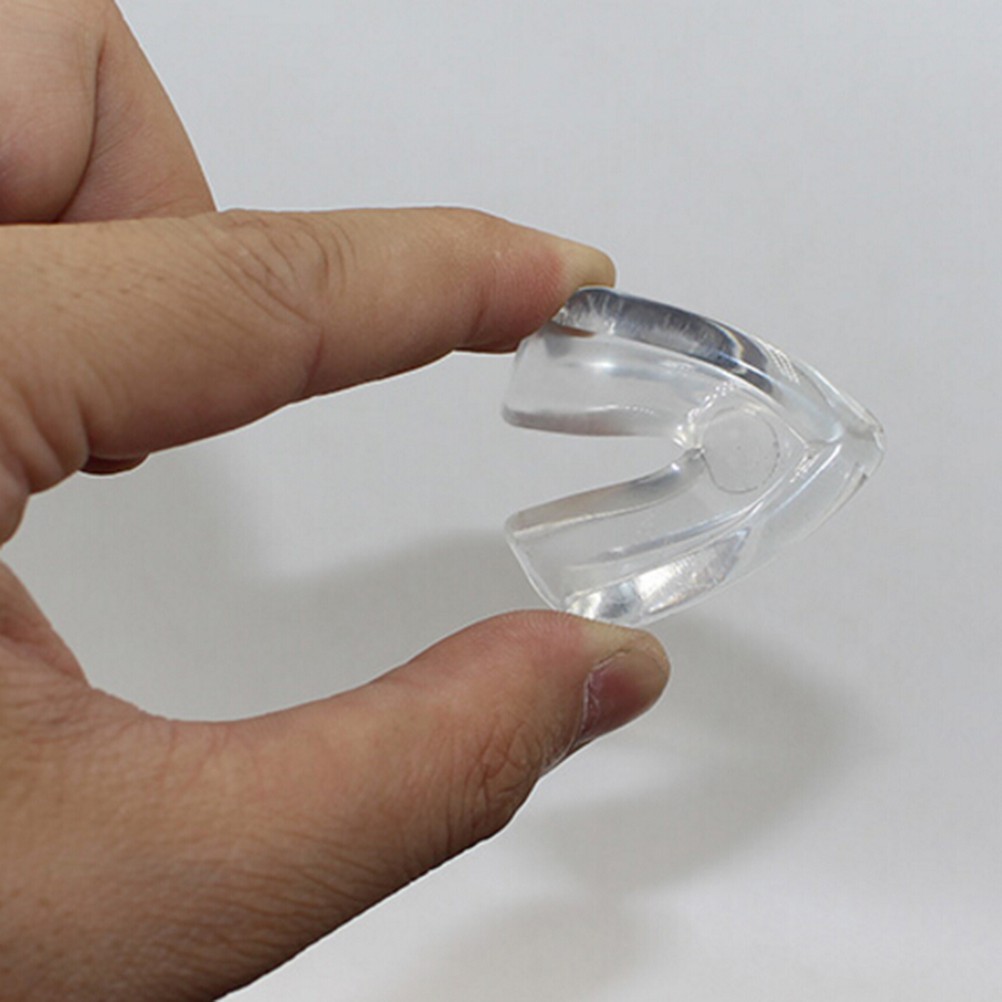 Bộ 4 Miếng Nhựa Gắn Góc Bàn Bảo Vệ An Toàn Cho Bé