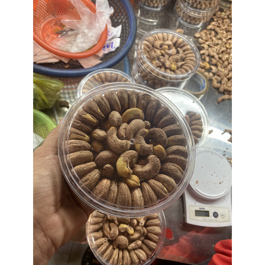 HẠT ĐIỀU RANG MUỐI