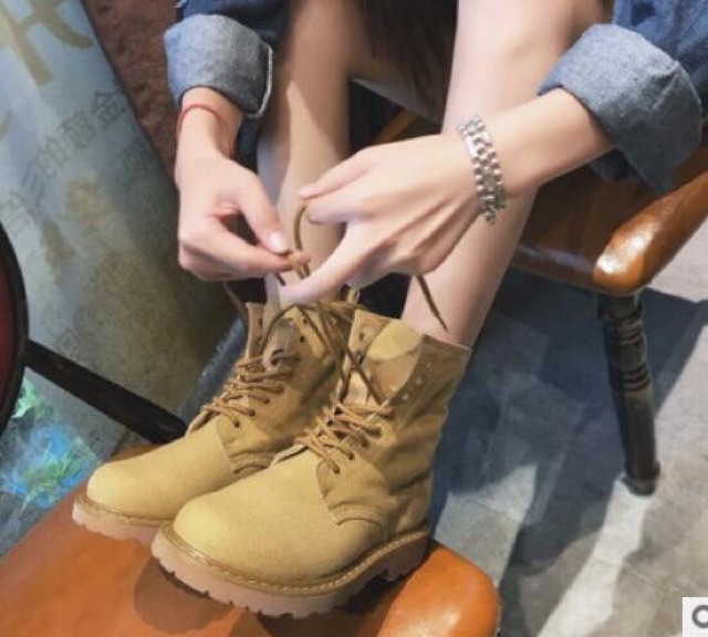 Boots len cao cổ