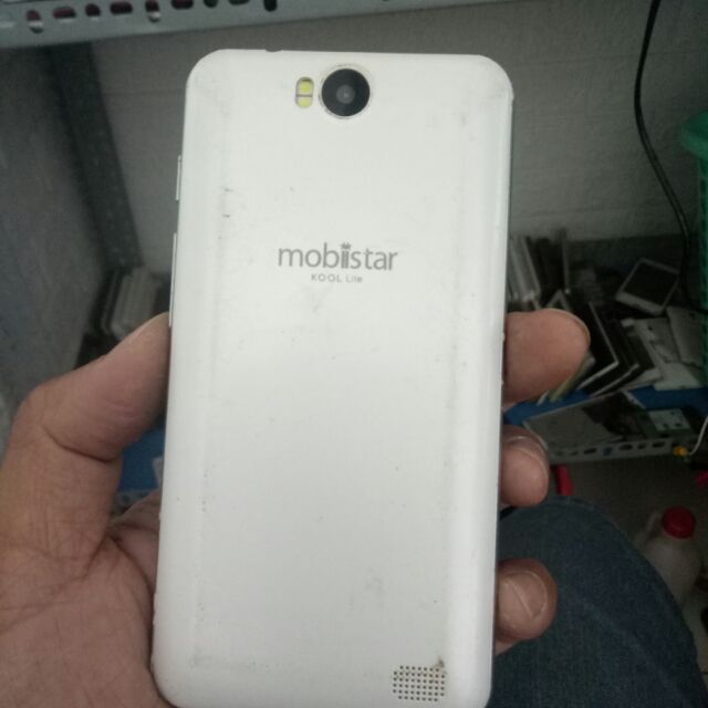 Xác điện thoại Mobistar kool lite main chạm còn màn