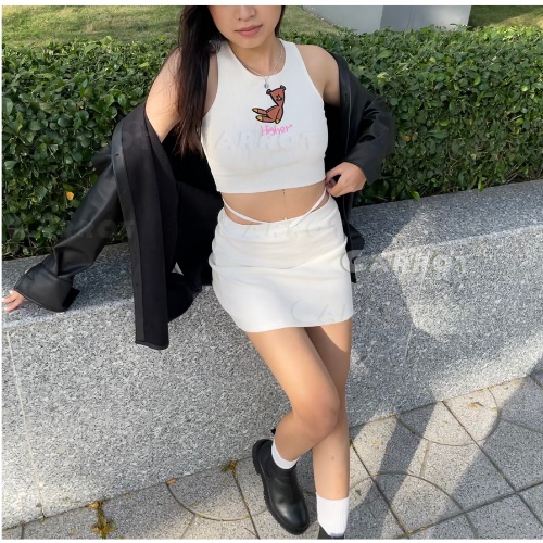 Áo croptop nữ sát nách ba lỗ không tay kiểu ôm body tank top vải thun gân hình gấu co giãn tốt carrotxinhdep | BigBuy360 - bigbuy360.vn