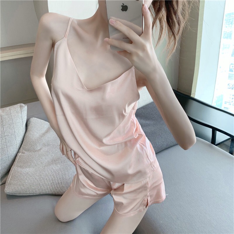 Sét bộ đồ ngủ lụa trơn. | BigBuy360 - bigbuy360.vn