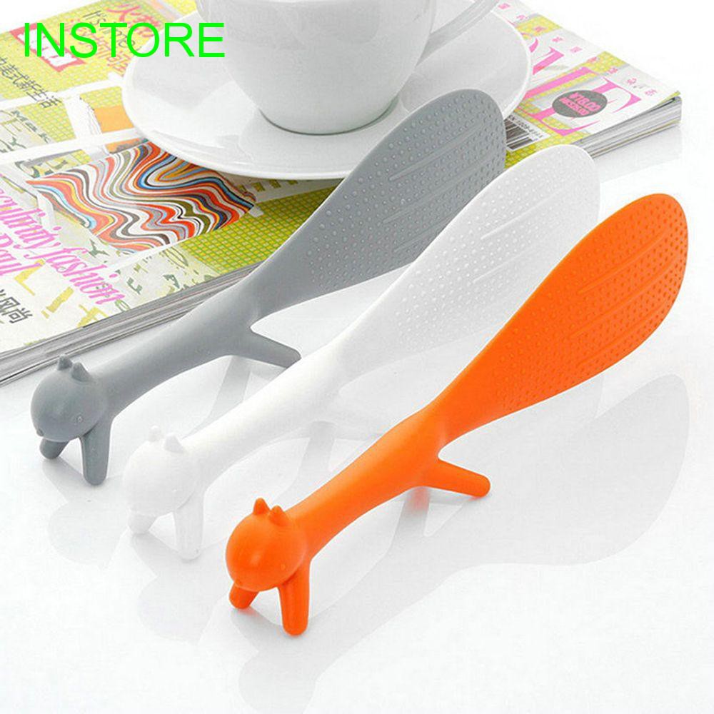 Giá nhựa xúc cơm hình sóc tiện dụng