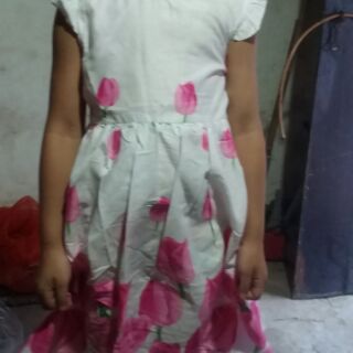 Váy tk bé hiệu kata