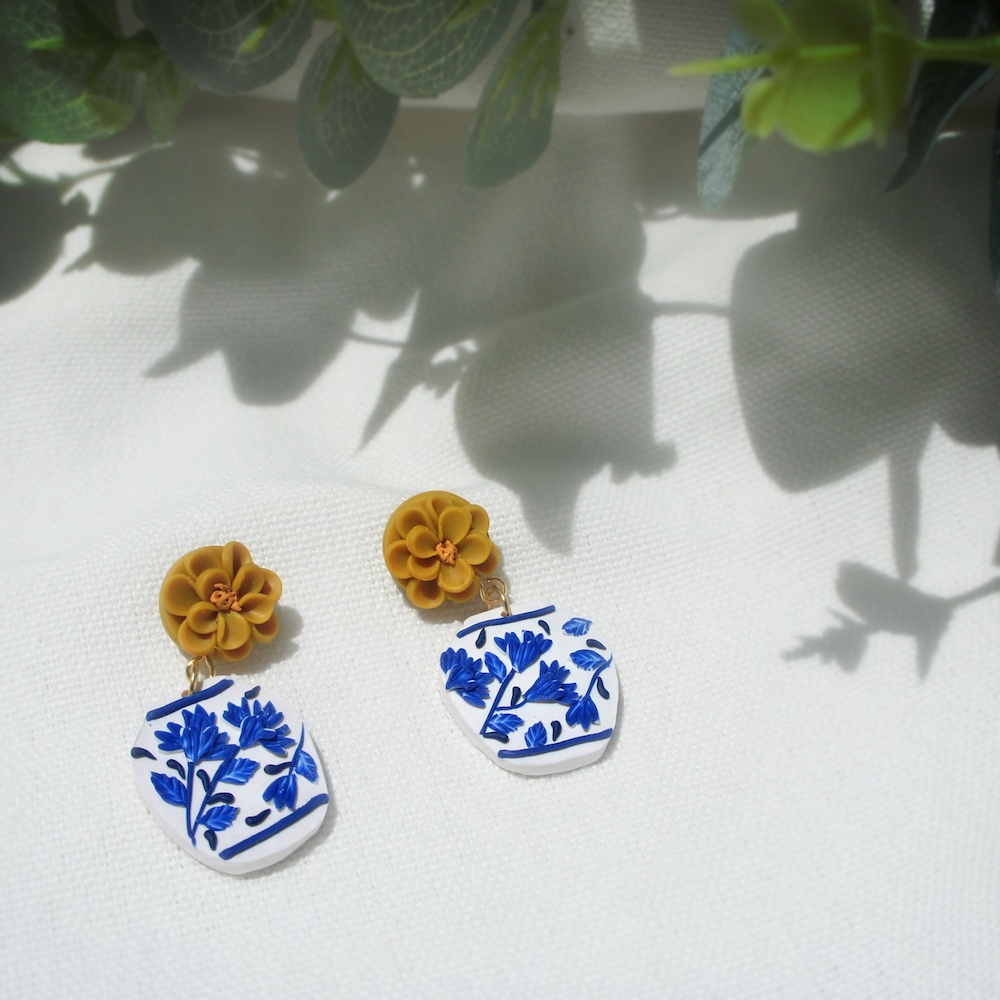 Bông tai gốm sứ xanh | Trang sức khuyên tai thủ công đất sét polymer | LAM Jewelry