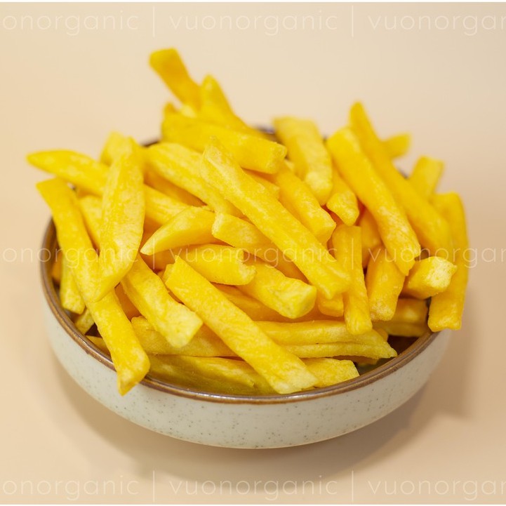 KHOAI LANG VÀNG SẤY GIÒN NGUYÊN MIẾNG KHÔNG ĐƯỜNG SIÊU NGON ĂN VẶT/ ĂN KIÊNG/ GIẢM CÂN LÀNH MẠNH 300GR - VƯỜN ORGANIC