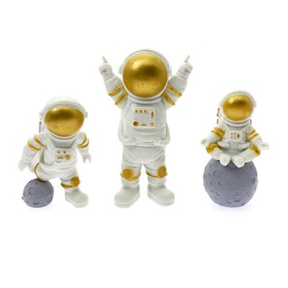 Set trang trí bánh mô hình 3 phi hành gia bằng nhựa