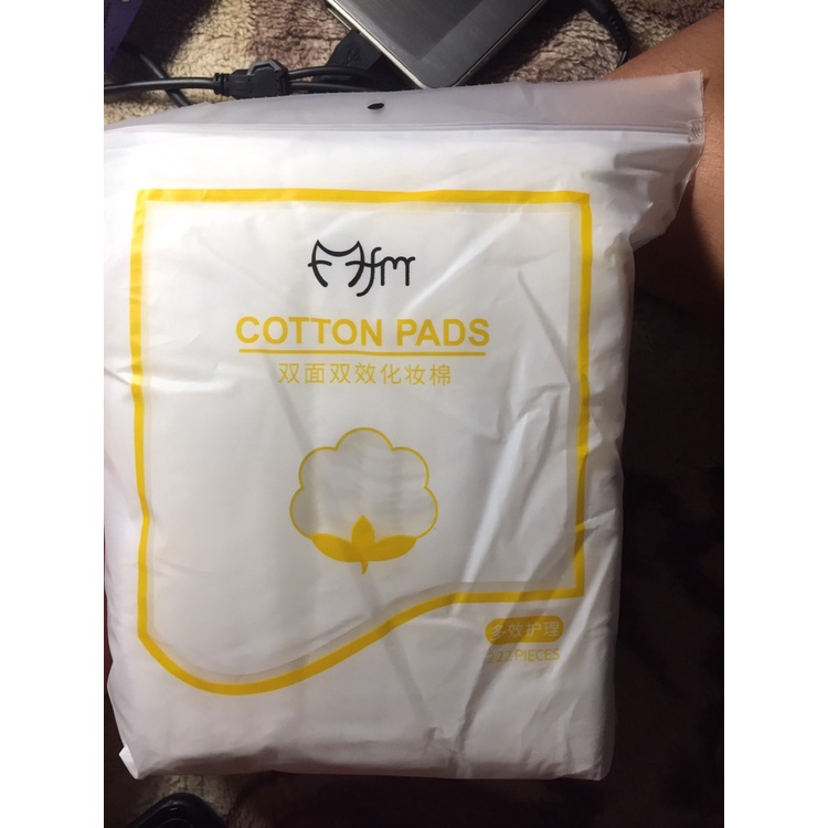 Bông tẩy trang 222 miếng 3 lớp mirrortoctoc MTT222