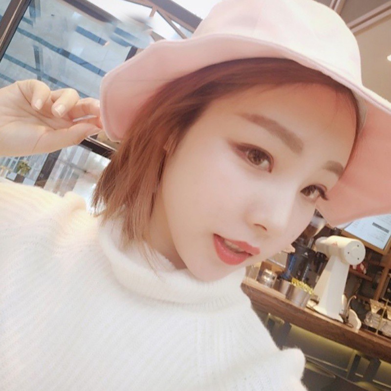 Nón Vành Rộng Thời Trang Nữ Tính