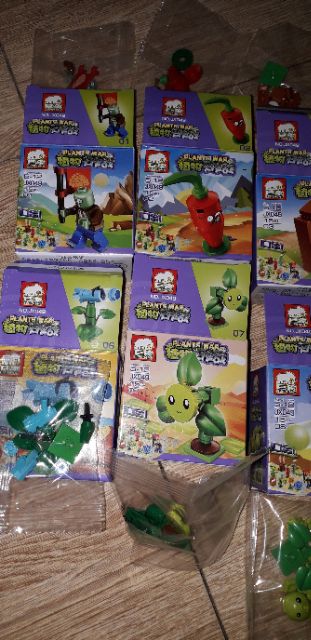 Sét lắp ráp LegoPlants War Zombies JX049 có trên 250 chi tiết