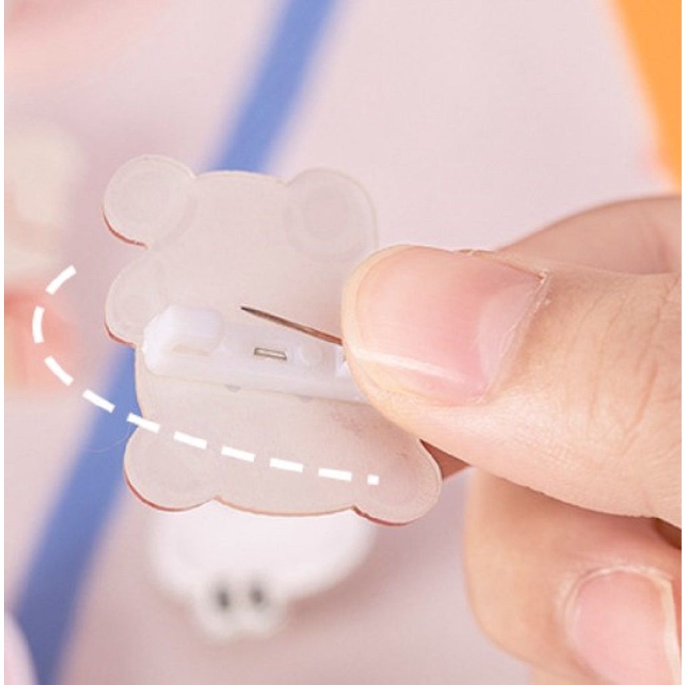Ghim cài áo acrylic kiểu hoạt hình sáng tạo dễ thương