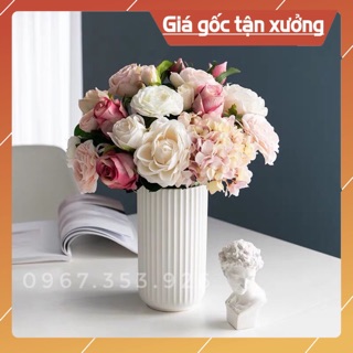 Lọ Hoa Thần Thánh , men trắng sang trọng dành cho khôn gian của bạn