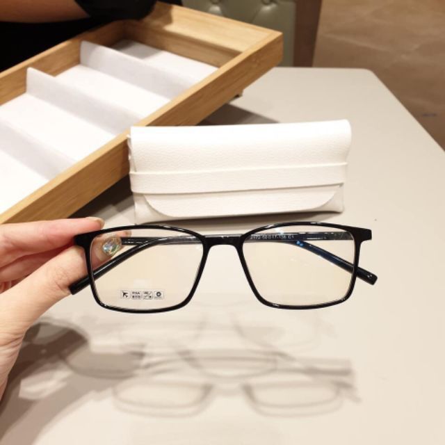 Gọng Kính Cận Vuông Gọng Nhựa Dẻo | BigBuy360 - bigbuy360.vn