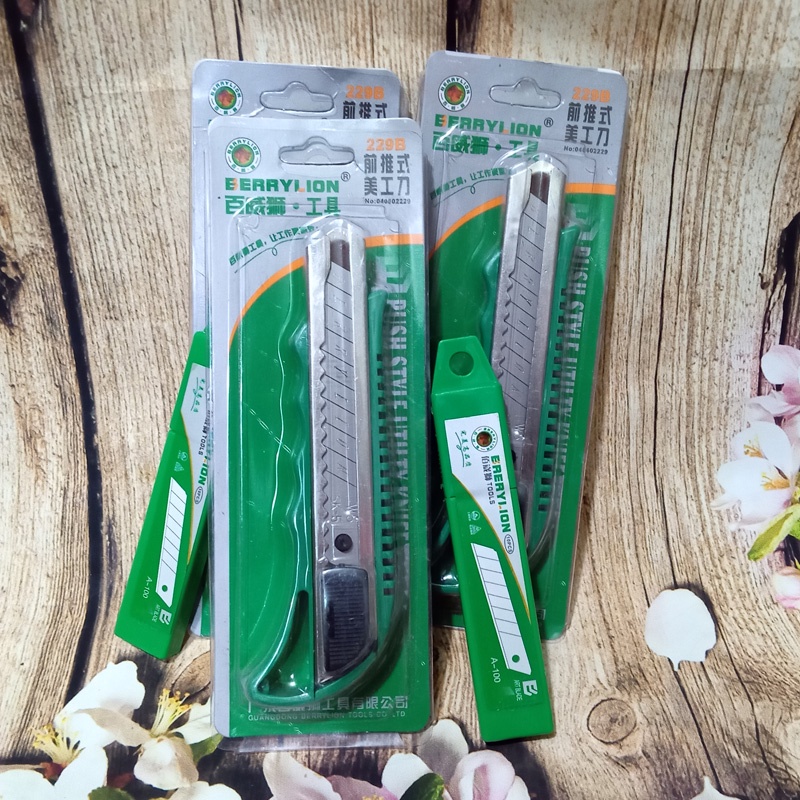 Dao rọc giấy berrylion A100 18mm hàng công ty