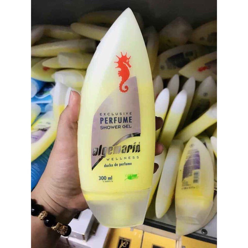 sữa tắm cá ngựa đức chuẩn 300ml 2 màu chọn ngẫu nhiên | BigBuy360 - bigbuy360.vn