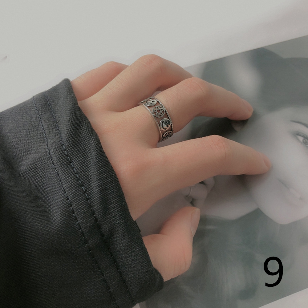 Nhẫn đeo ngón tay hình mặt cười phong cách retro cho nữ