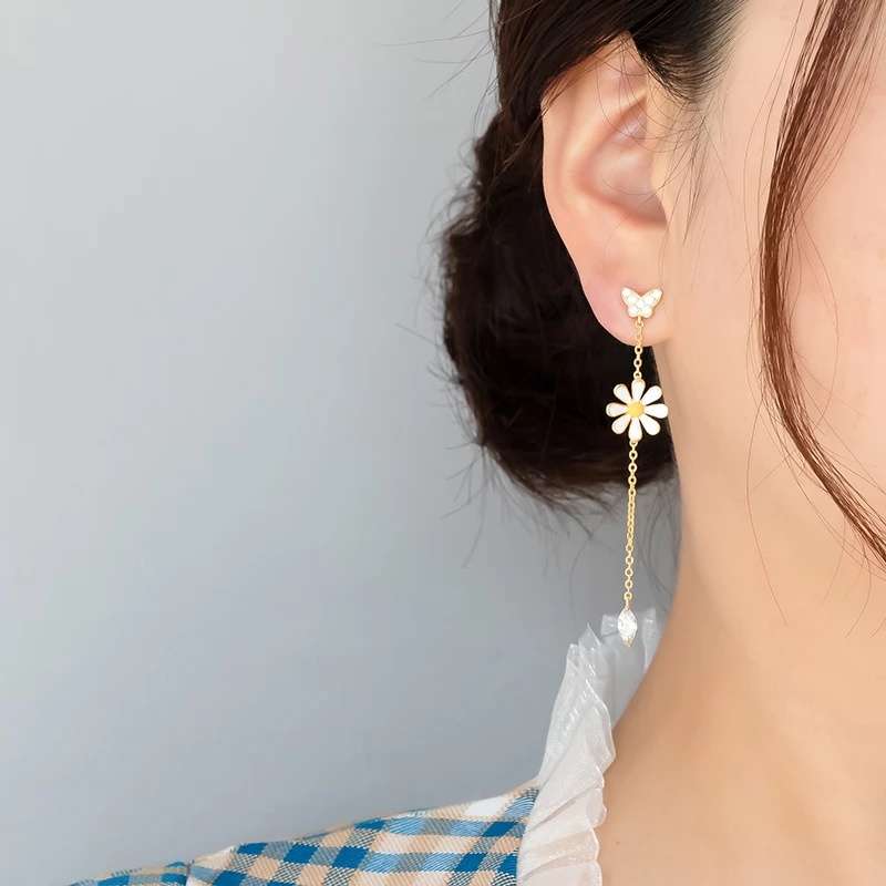 1 Đôi Bông Tai Dáng Dài Họa Tiết Hoa Cúc Thời Trang Ngọt Ngào Cho Nữ