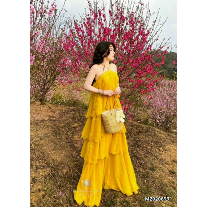 Đầm maxi tầng cổ yếm