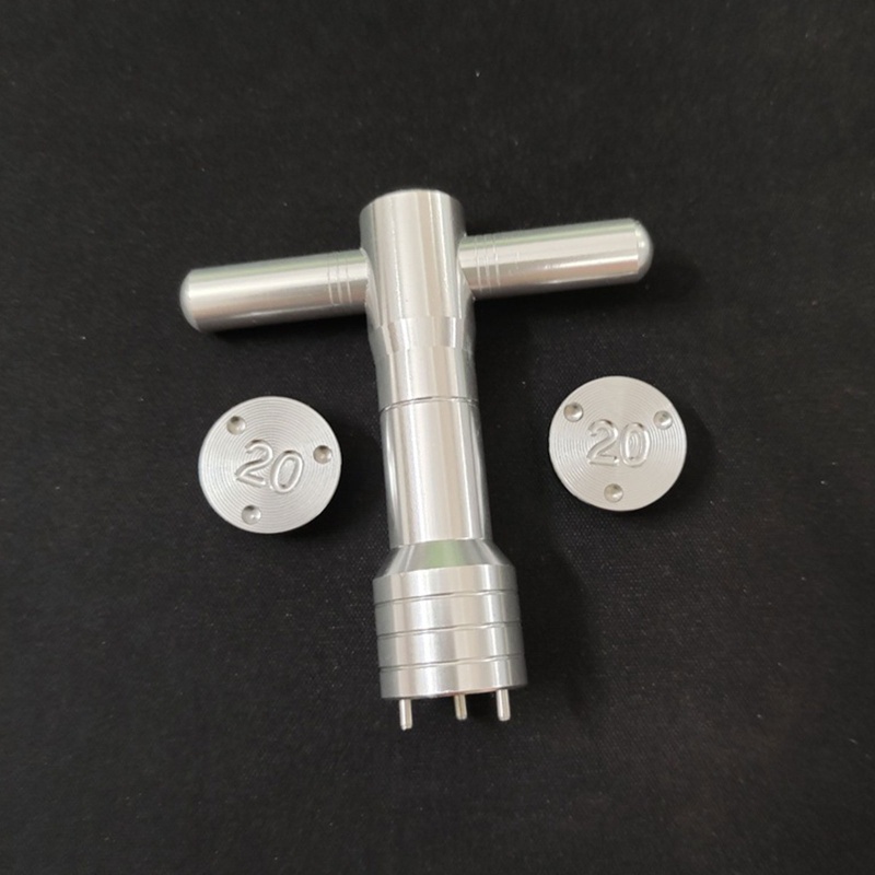 Tạ Mini 20g Kèm Cờ Lê Bằng Thép Dùng Để Luyện Tập Đánh Golf