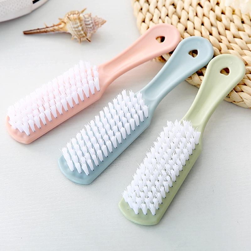 Bàn Chải Vệ Sinh Giày Bằng Nhựa Mềm Tiện Dụng