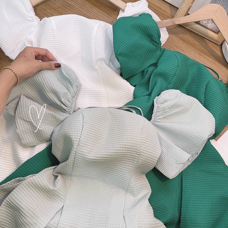 ĐẦM XỐP ĐAN DÂY TAY BỒNG đan lưng phía