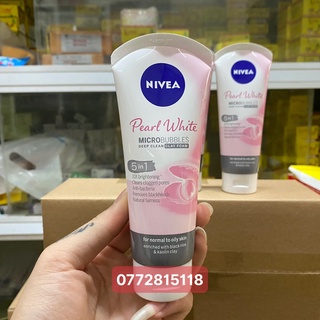 Sữa rửa mặt NIVEA Đất Sét giúp trắng da ngọc trai (100g)