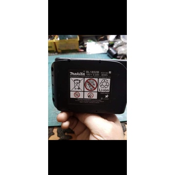 Pin đóng Makita 5ah 18v