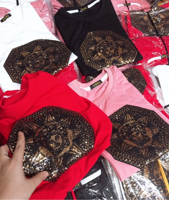 áo thun Unisex đính kim sa(freeship etra )