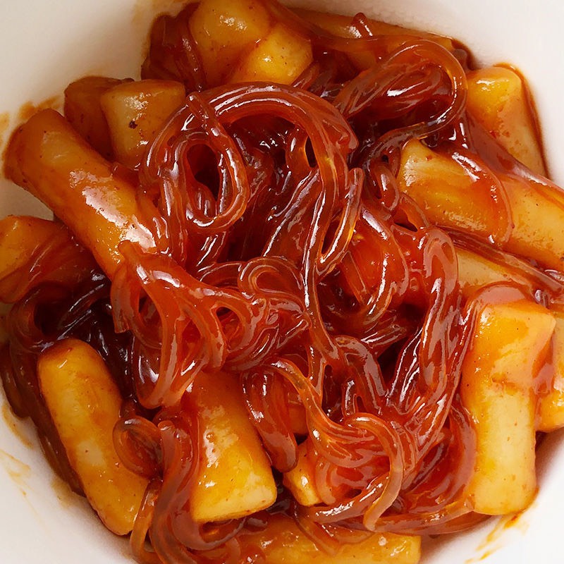 Bánh gạo tokpokki miến sốt cay và sốt tương đen Otaste Hàn Quốc 128g, tokbokki ăn vặt ngon rẻ Sài Gòn