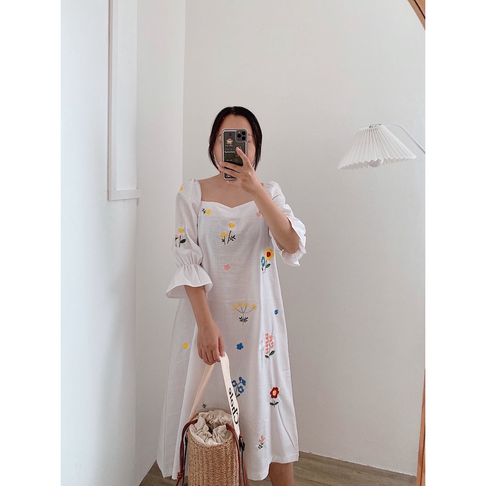 Váy Linen thêu hoa Lily phong cách Ulzzang Hàn Quốc