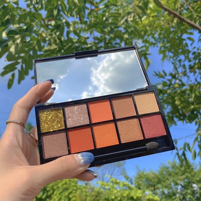 Bảng mắt lamiela vỏ kim tuyến mẫu mới | BigBuy360 - bigbuy360.vn